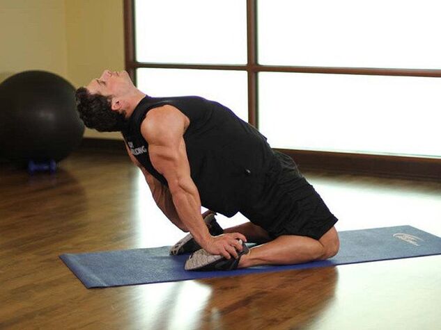 Moies Workout fir ze hëllefen de männleche Penis ze vergréisseren